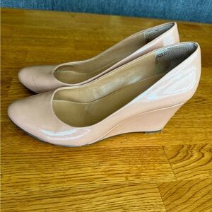 JCrew patent leather nude wedge size 8